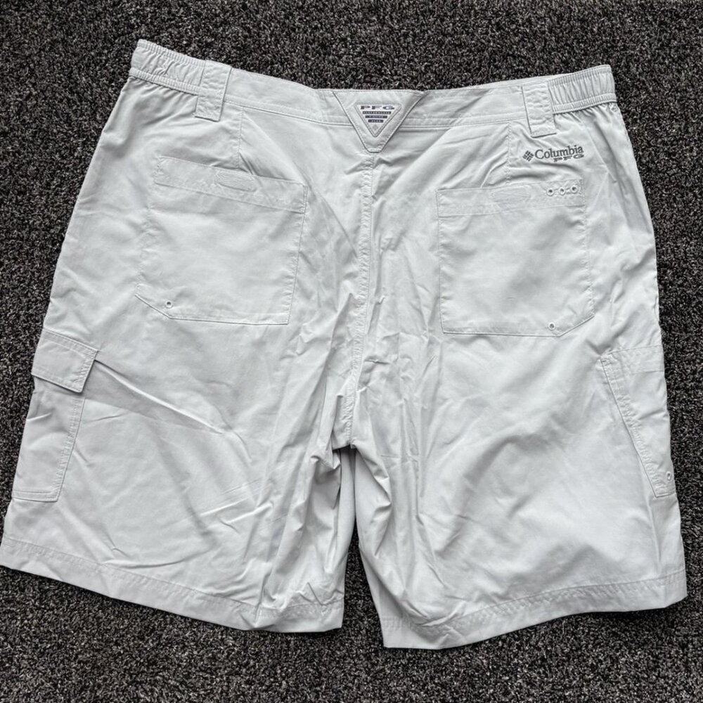Columbia Men's PFG Blood 'N Guts III Shorts, 40/ Ins 10" - Picture 2 of 9